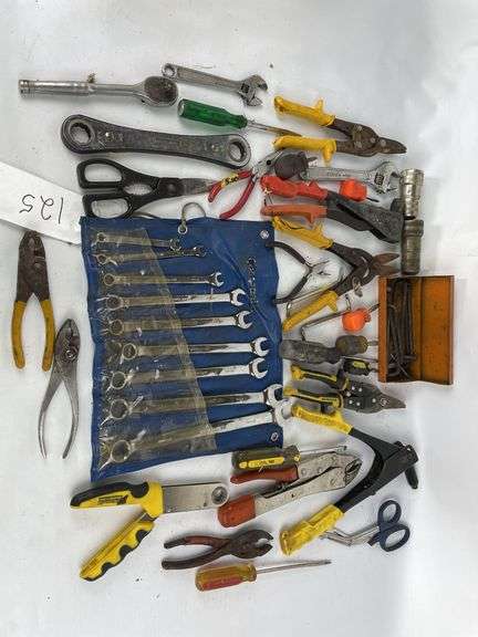 Mixed tools image