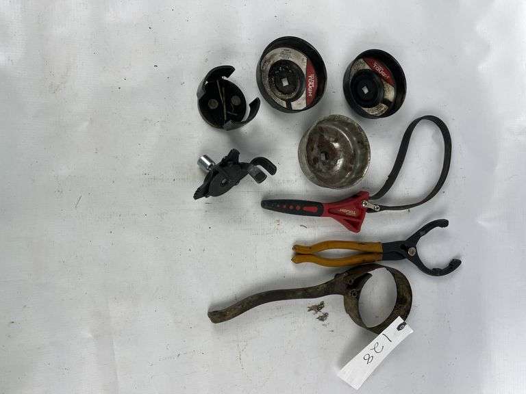 Oil filter wrenches image