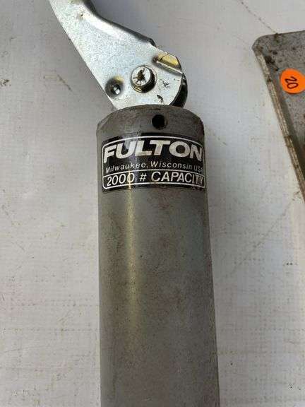 Pair of Fulton 2000# Trailer Jacks