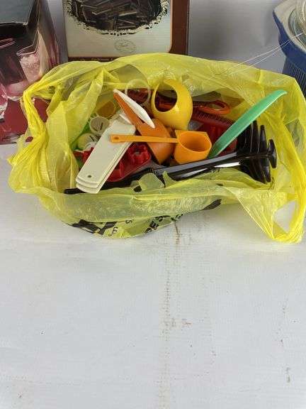 Mixed Lot: Kitchenware, Glassware, and More