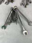 Mixed lot of wrenches