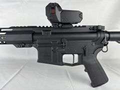 Aero precision   5.56  Mepro red dot Aero Precision AR 15