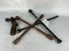 Lug wrenches and Reese hitch