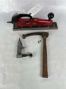 Pneaumatic sander, die grinder and sheet metal hammer