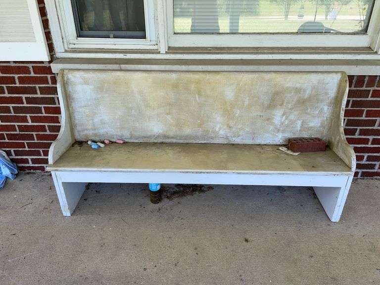 2 church pews