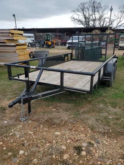 black top rail 14'x83' tandem axel w/tail gate spring loaded NO TITLE image