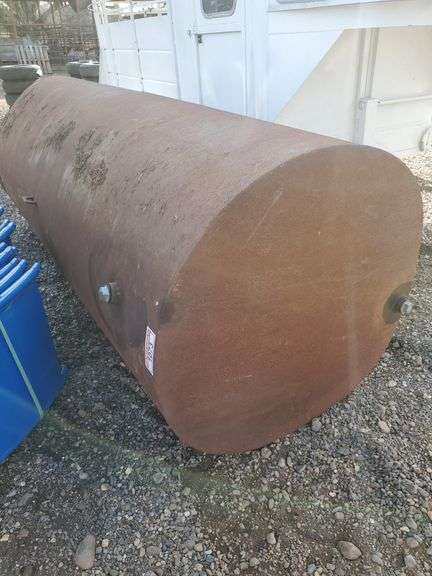 1000 gal fuel tank image