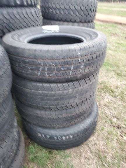 245/70 R17 Goodyear (set of 4) image