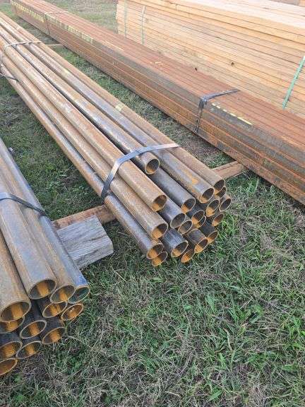 Bundle (25) 2 7/8  3/16 thick  12'9" Long Tubing image