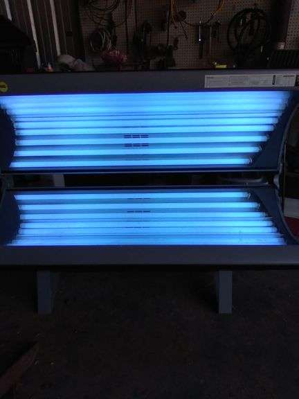 Tanning Bed- works image