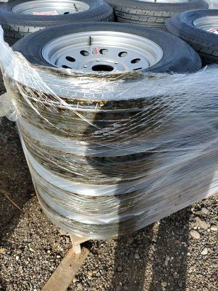 Set of 4 Trailquest ST205-75R15 image