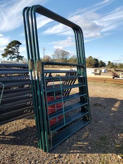 6' Bow gates walk thru green- Scratch and Dent image