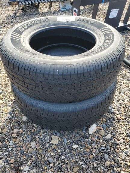 Dextero Tires 265 70 R17 (set of 2) image