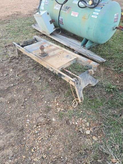 B&W GN Hitch- 05- 3/4 Ton Dodge image