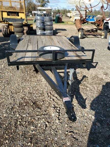 6x10 Trailer w/spare NO TITLE image