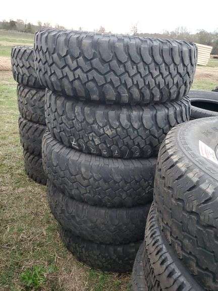 255/75R 17 BF Goodrich (set of 5) image