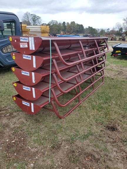 5 Feed Troughs Priefert Red image
