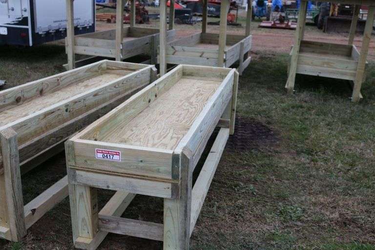 Wooden Feed Trough New image