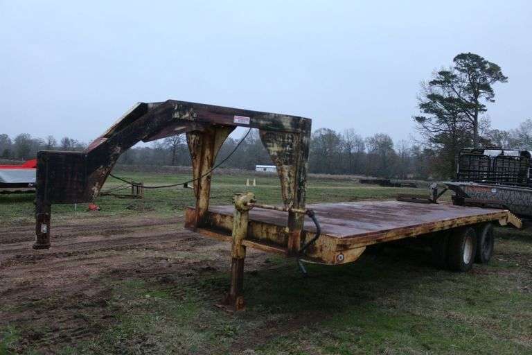 20' Metal Bed Dual Tandem Trailer- New Tires - NO TITLE image