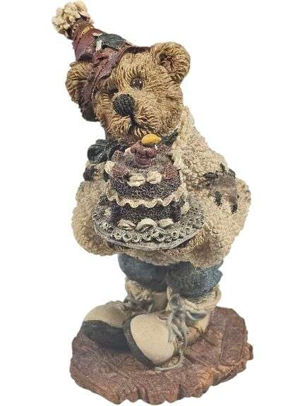 Boyds Bears & Friends image