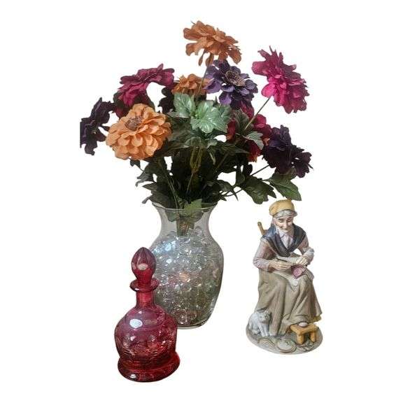 Vintage Home Decor Trio image