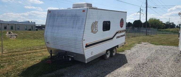 Small Camper image