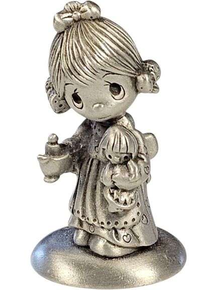 Vintage 1982 Jonathan & David Precious Moments Pewter Figurine image