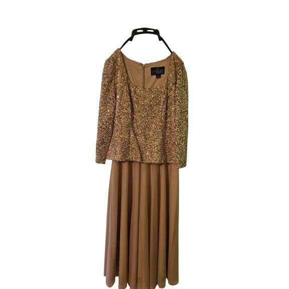 Women’s Closet Collection – Formal & Career Wear Lot image