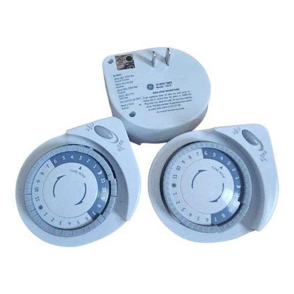 Lot of 3 GE Plug-In Light Timers image