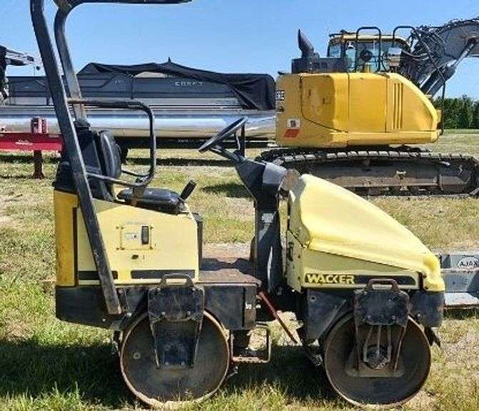 Wacker Mini Roller image