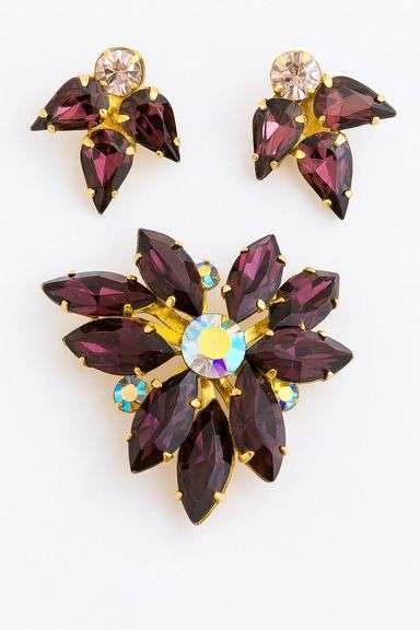 Vintage Amethyst Rhinestone Brooch & Earring Set image
