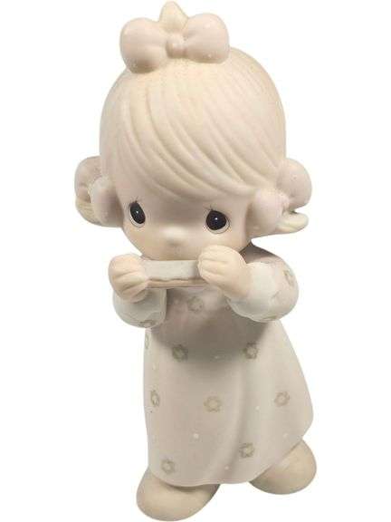 Precious Moments “Lord, Give Me a Song” Figurine image