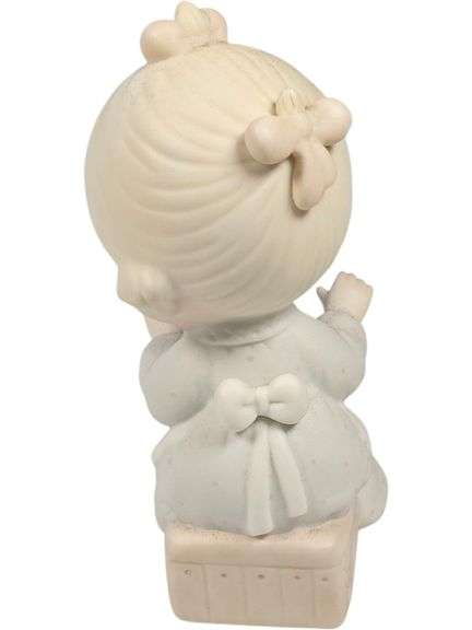 Precious Moments “I’d Like to Teach the World to Sing” Musical Figurine image