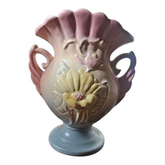 Vintage Hull Pottery Wildflower Vase – W-2-6½” – Pastel Matte Glaze with Original Label image