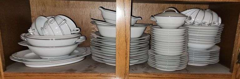 Noritake China (Whitehall #6115) image