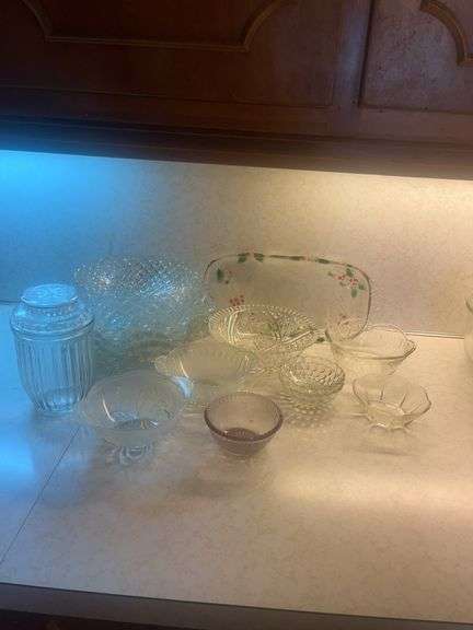 miscellaneous glass bowls and platter image