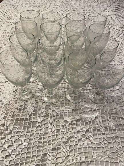 Wine glasses image
