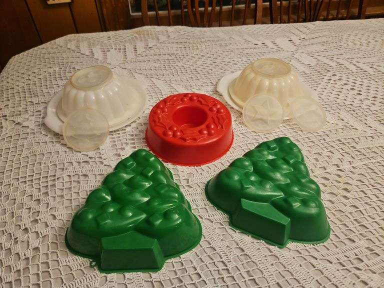 Tupperware Jello Molds & Plastic Jello Molds image