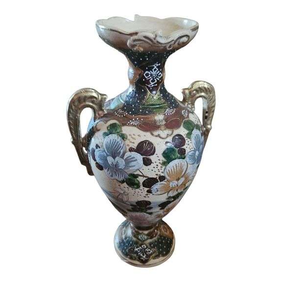 Hand-Painted Moriage Satsuma-Style Vase with Floral and Gilt Detail image