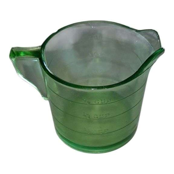 Hazel-Atlas Green Uranium Glass Measuring Cup – Glows Under UV – Vintage Depression Glass image