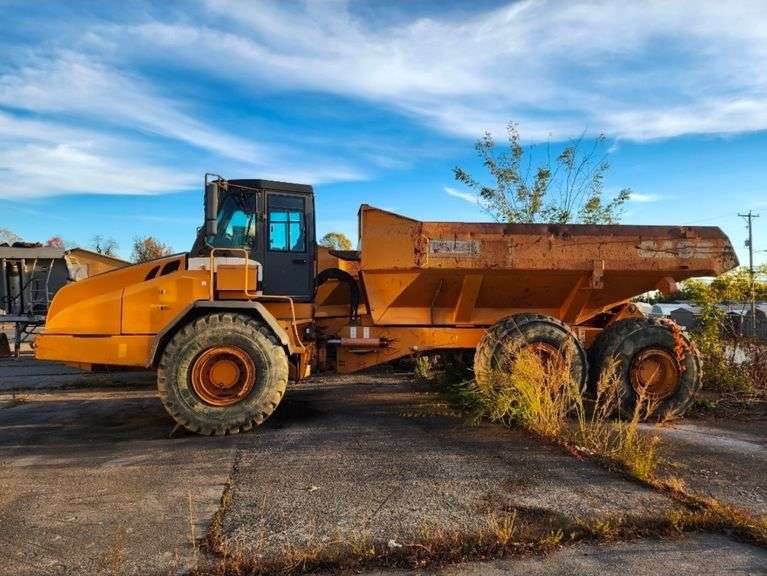 2007 Case 30 Ton Articulated Dumptruck 330B image