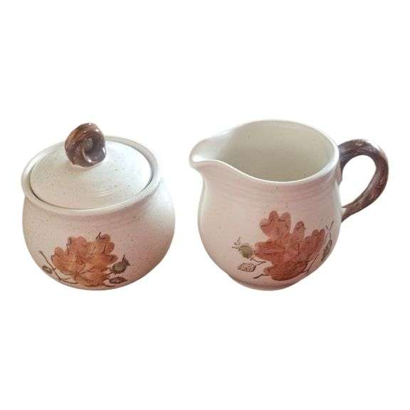 Metlox Woodland Gold – Sugar Bowl & Creamer Set image
