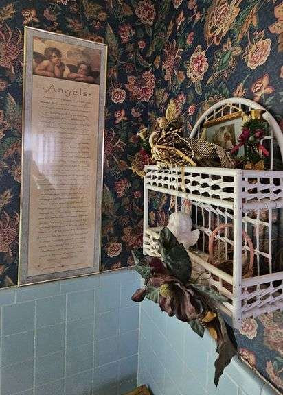 Bathroom Angel Wall Decor Group + Shelf image