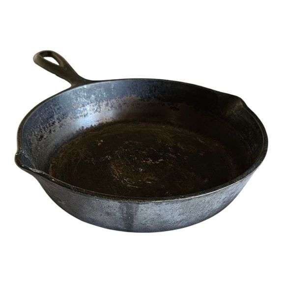Vintage Cast Iron Skillet – Marked “5” image