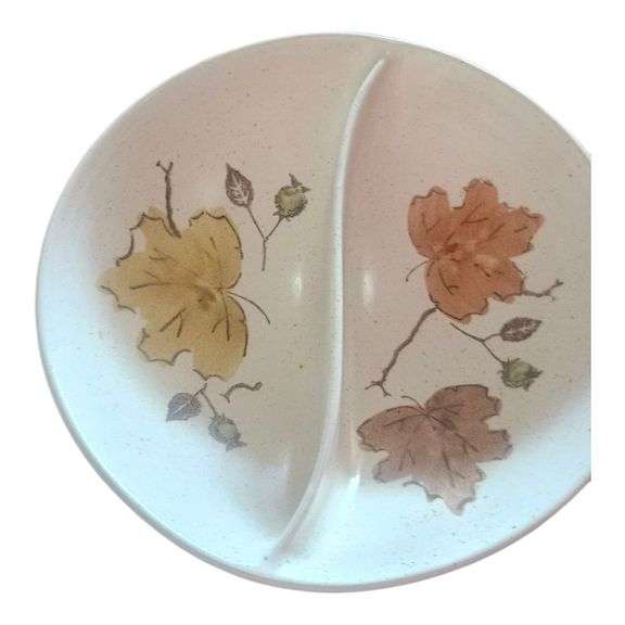 Metlox Woodland Gold – 9" Divided Serving Dish image