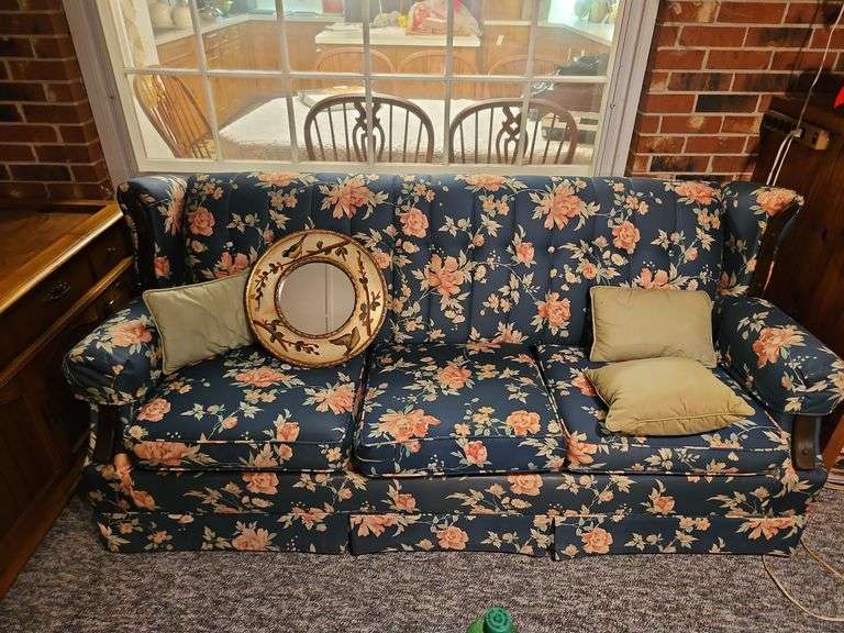 Floral Hide-A-Bed Sofa – Vintage Blue Rose Print image