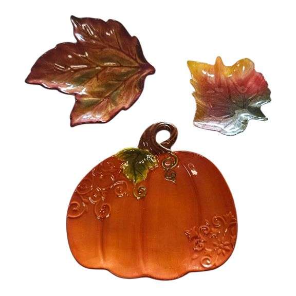 Fall Décor Lot – Pumpkin Platter & Leaf Dishes image