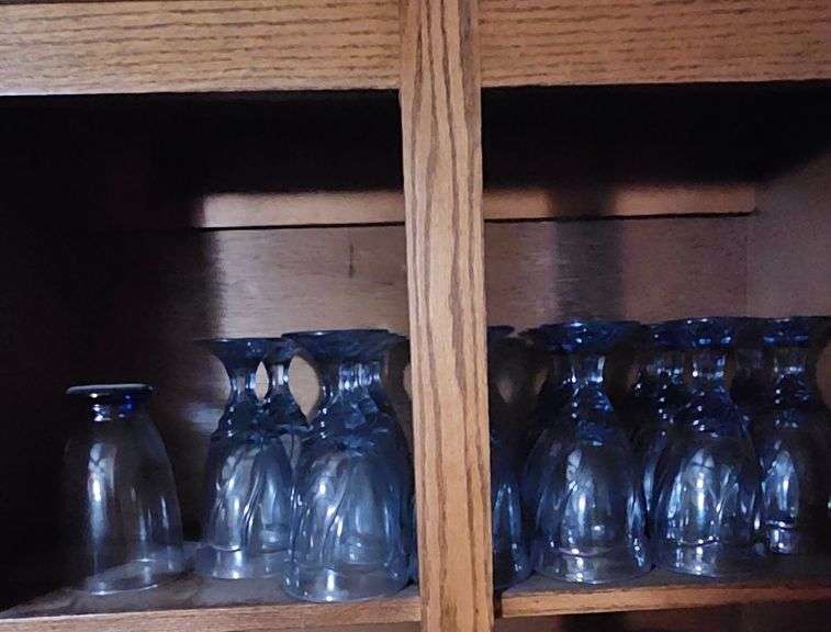 Glassware Set image