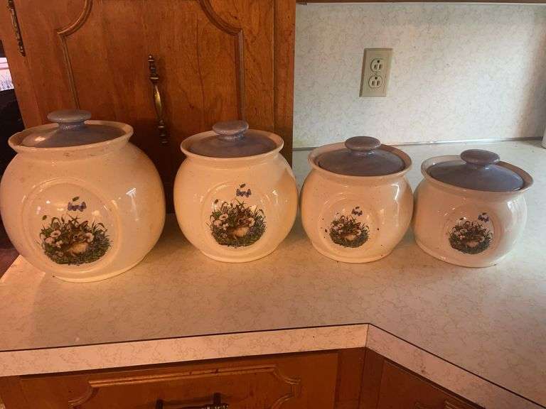 Bunny canister set image