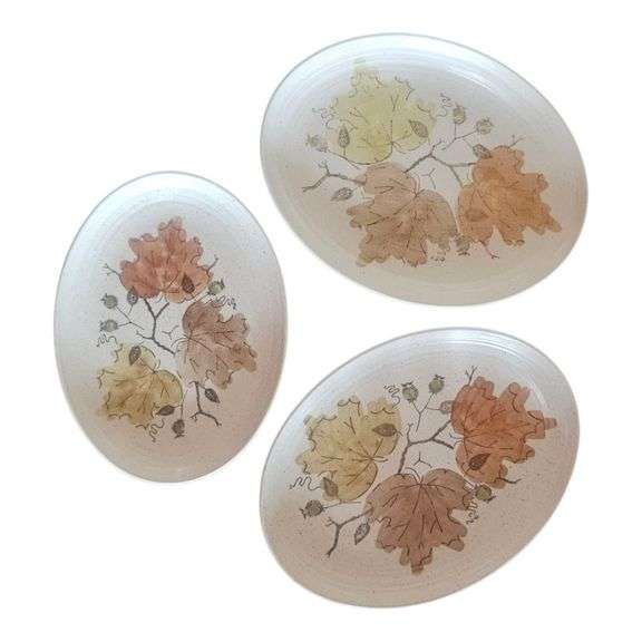 Metlox Woodland Gold – Set of 3 Serving Platters image